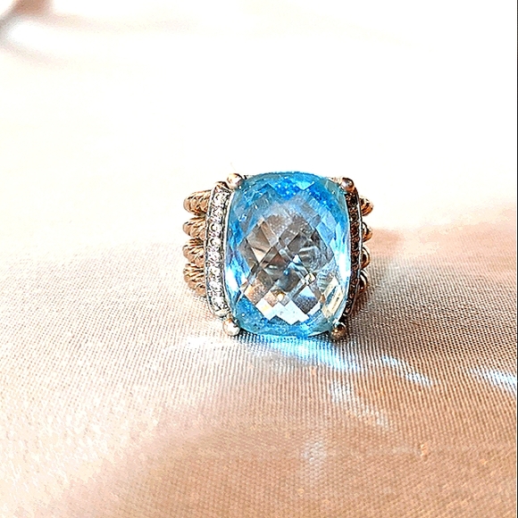 David Yurman Wheaton large blue topaz with diamonds. RARE. - Picture 8 of 8